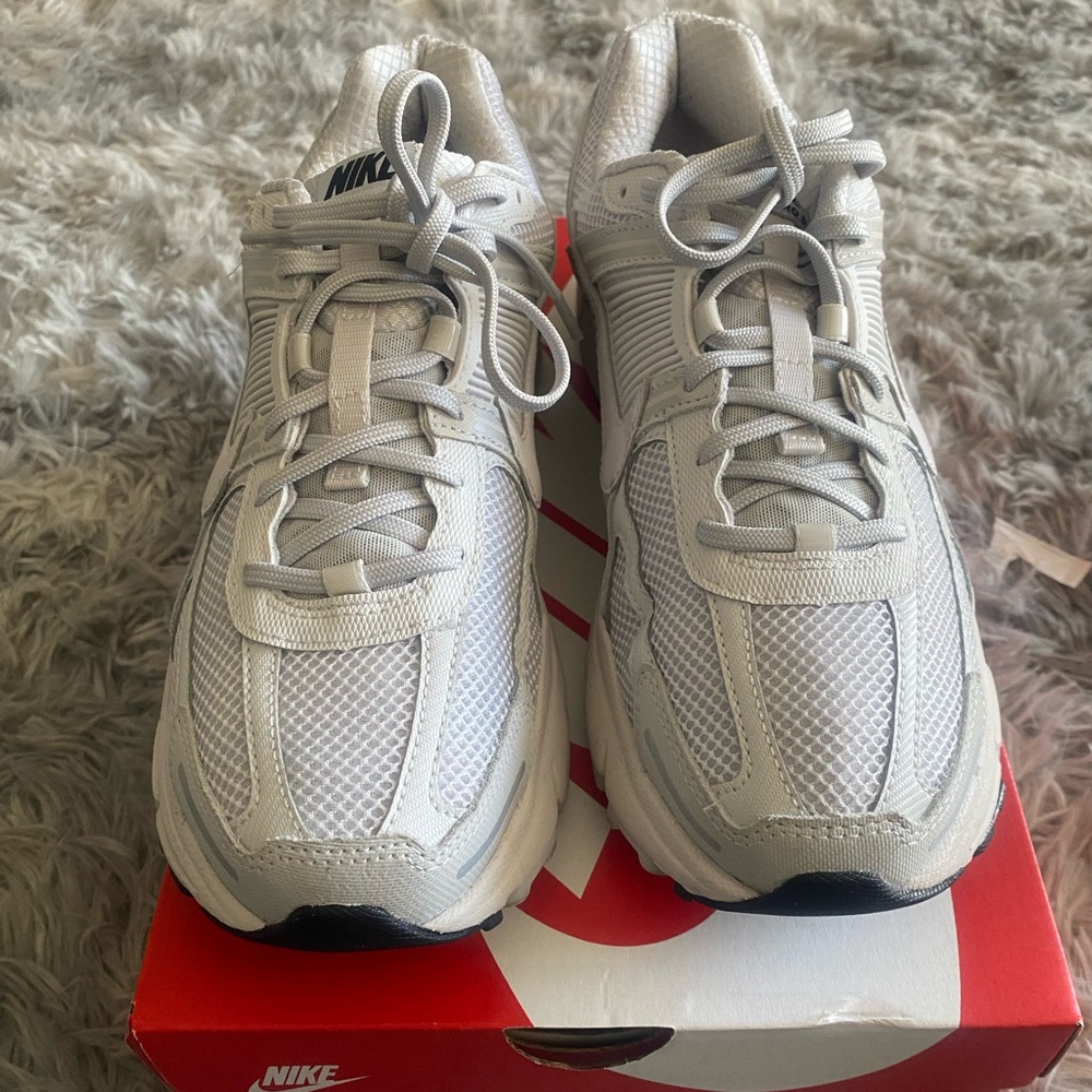 Nike Vomero 5 ‘Vast Gray’